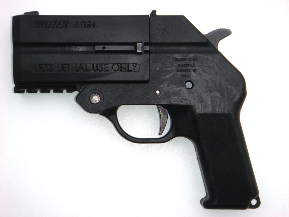 Bruzer White Bkg 10533737