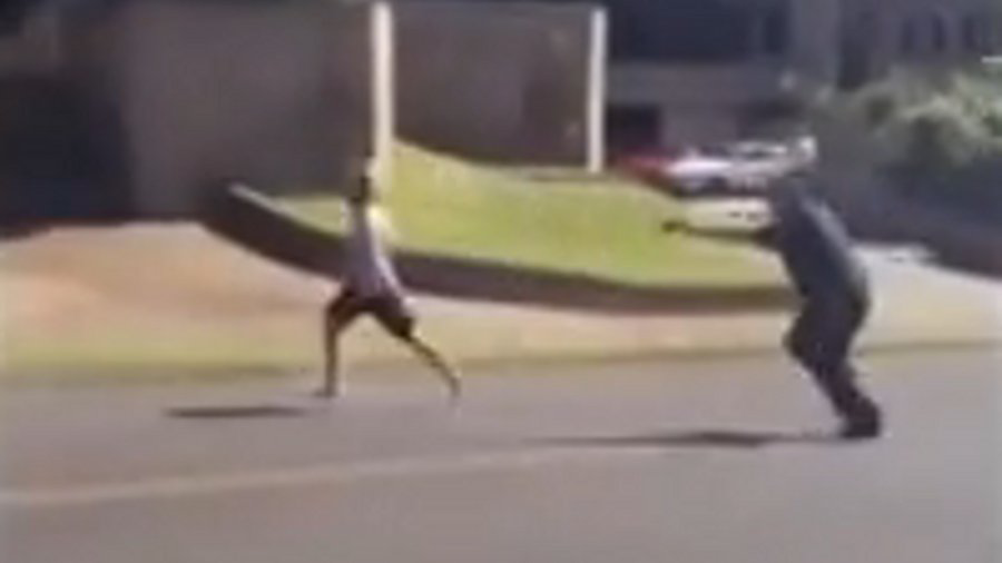 Maui mayoral candidate Beau Hawkes, who was shocked by an officer's Taser last week, is vowing to outlaw the use of Tasers by police if he wins election this fall.