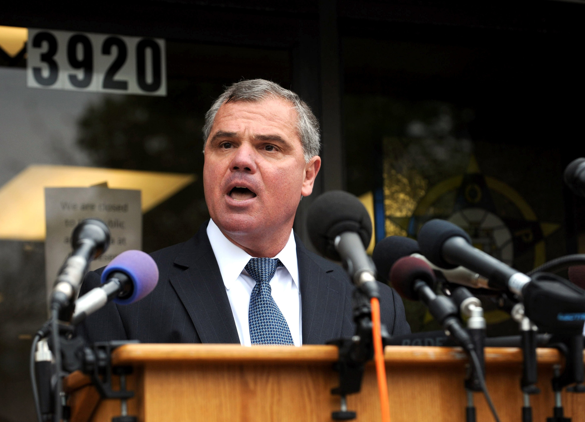 Baltimore FOP President Lt. Gene Ryan has criticized the decision to pay Freddie Gray's family $6.4 million before the trials of six police officers have taken place.