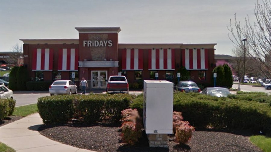 Three parole officers in Franklin, Tennessee were asked to leave a local T.G.I. Friday's this week because they were armed.