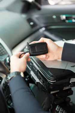 Vv Car Charger Police Car 1 5693c7cc67611 Vv Car Charger Police Car 1 5693c7cc67611