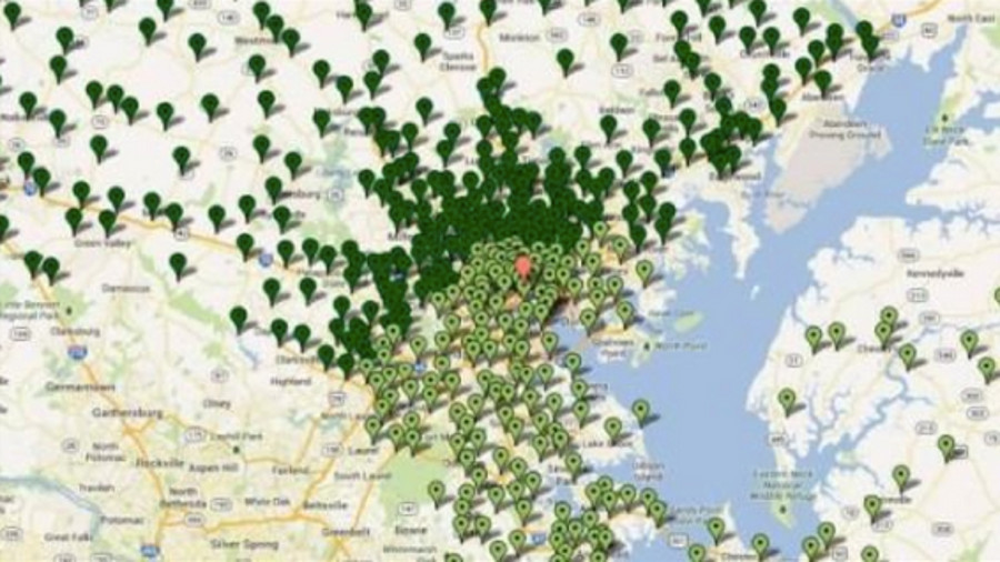 A map shows the 29,659 datapoints generated by Aaron Graham's cell phone over 221 days.