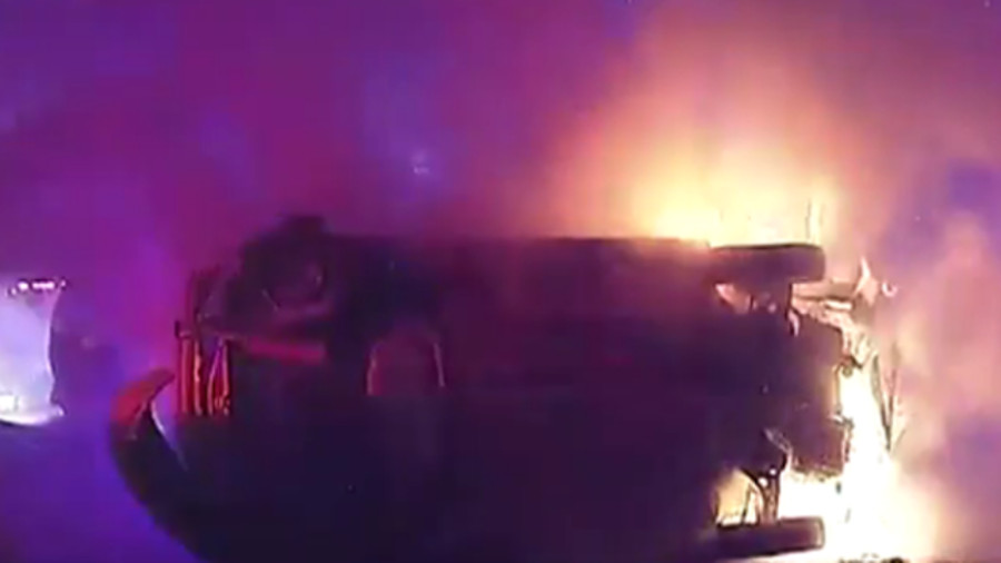 Texas Deputy Helps Save Driver From Fiery Wreck | Officer