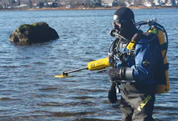 Diver enters the water with SAR-1 detector to perform search operation Diver enters the water with SAR-1 detector to perform search operation