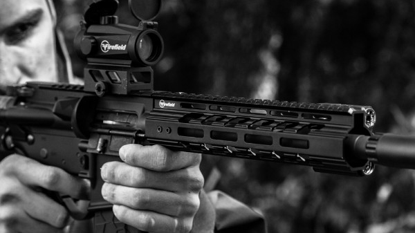 Verge M Lok Series Rail System Lifestyle