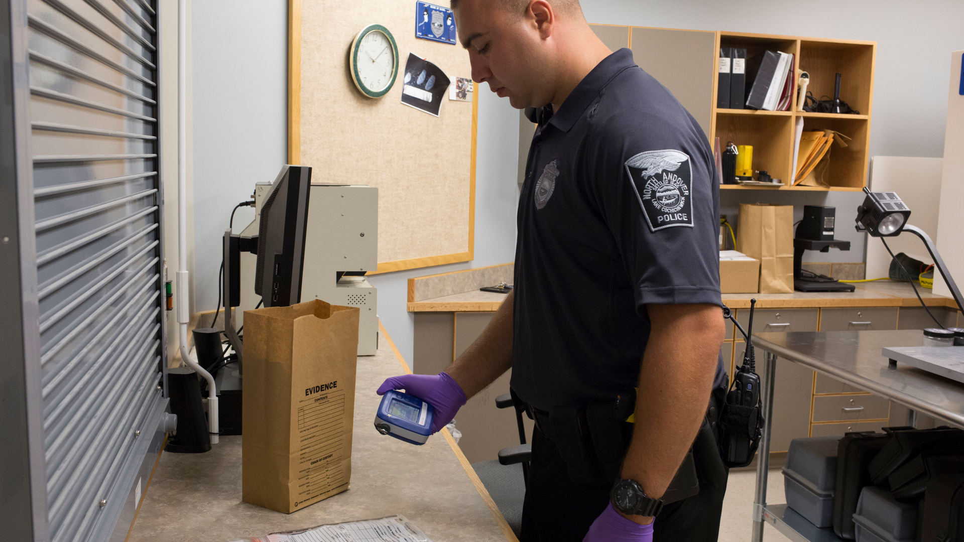 Image Tru Narc In Evidence Room