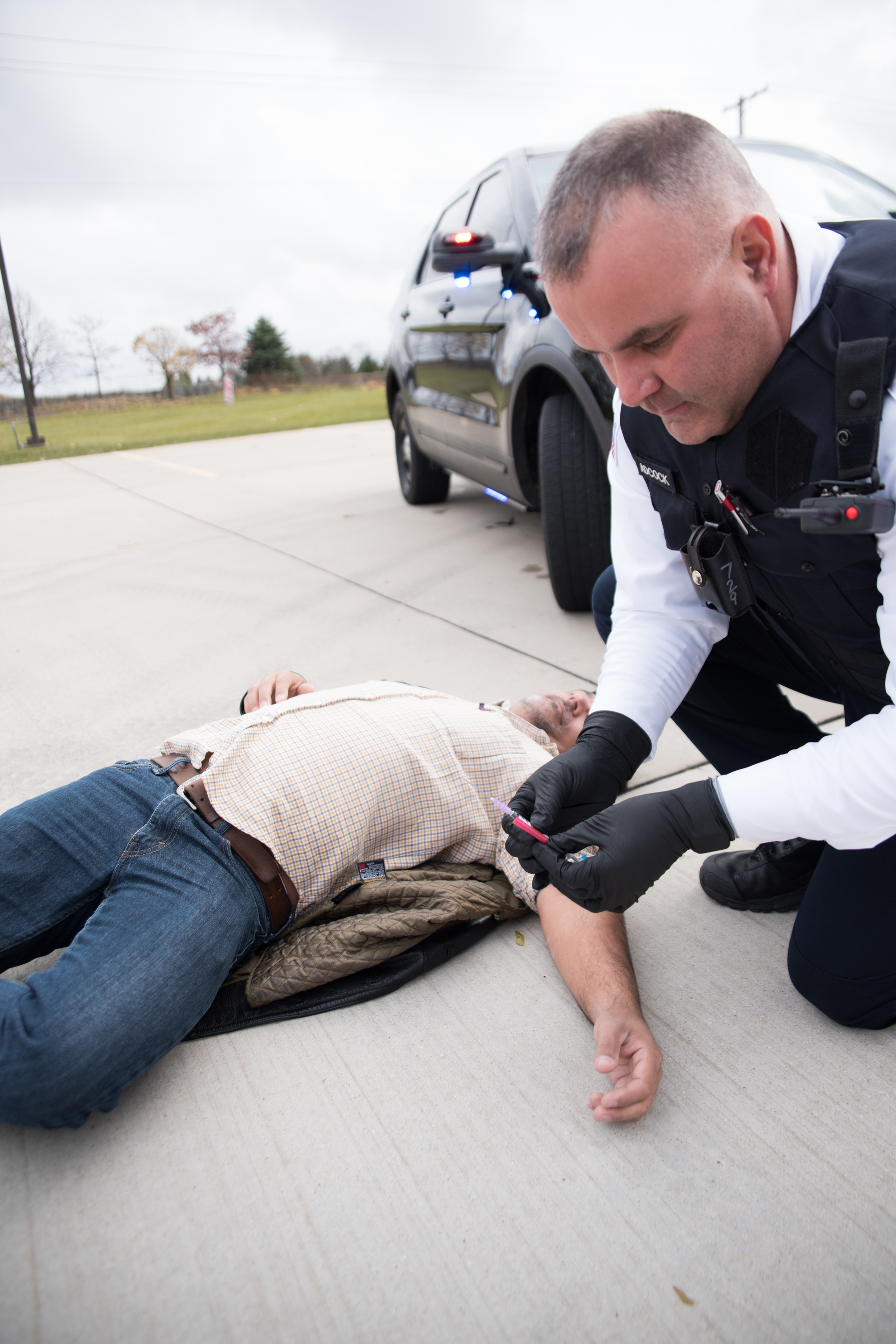 Midknight Xtra Narcan Victim9