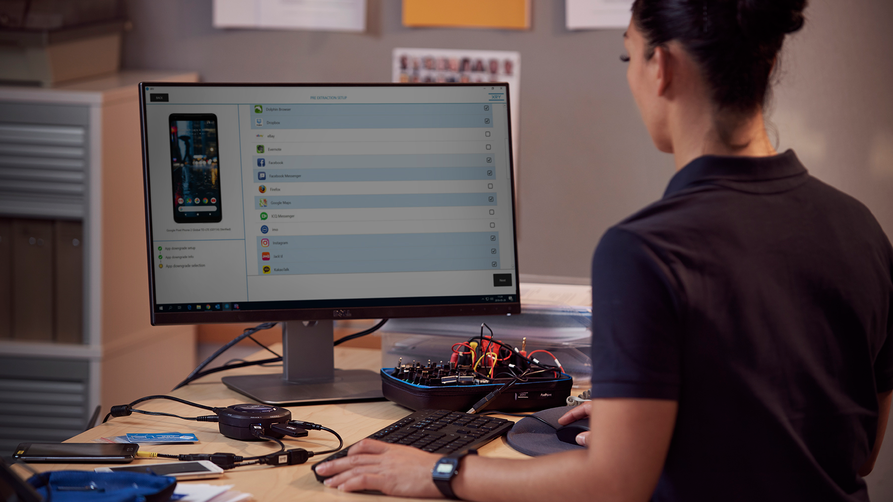 MSAB has easy to use software for fast digital data extraction.