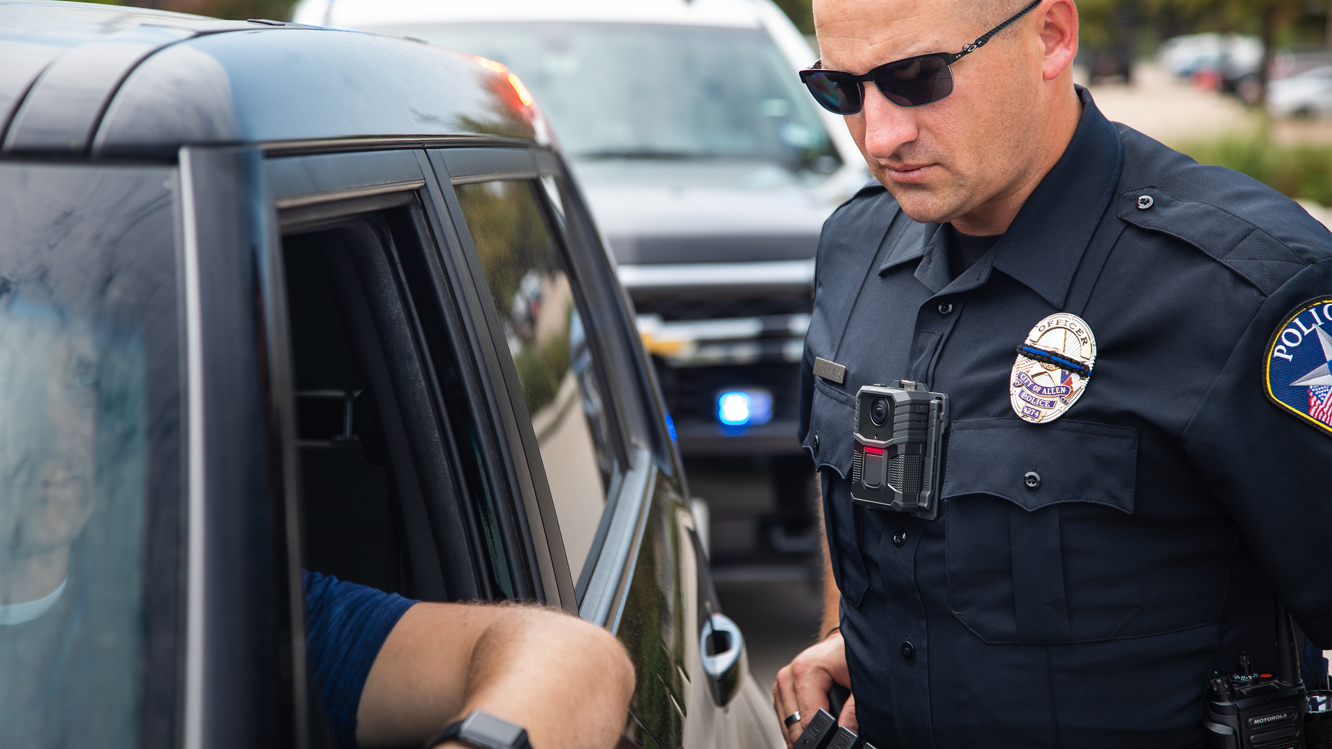 Motorola Solutions WatchGuard V300 in the field. Swappable battery pack and secure wireless uploading enable continuous operation