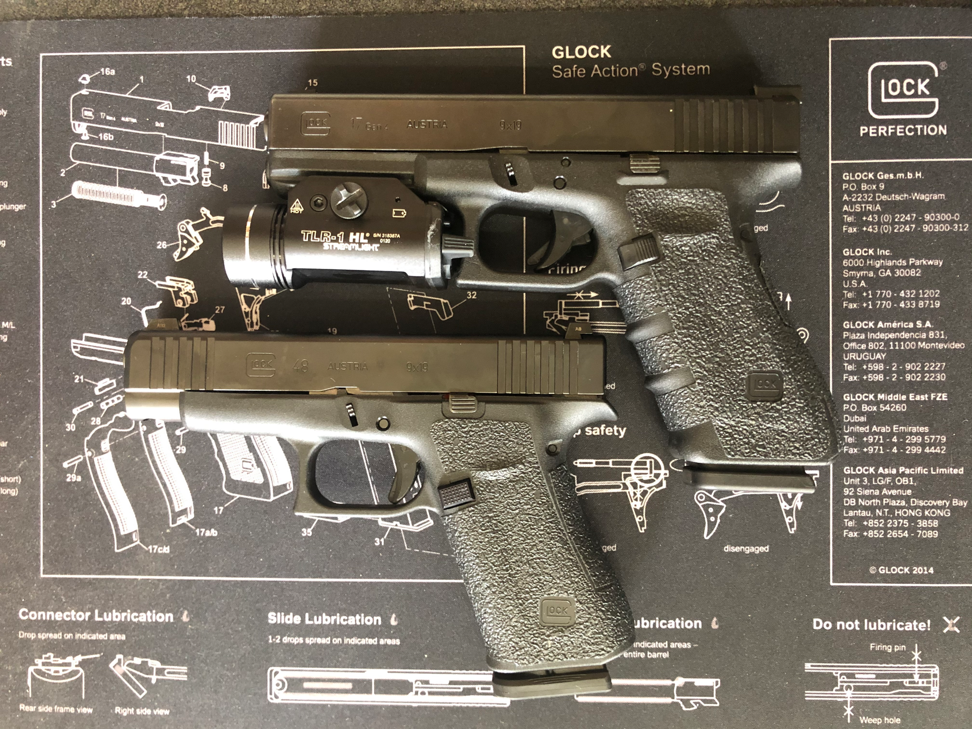 Glock 48 (bottom) compared to a Glock 17 (4th gen - top). Much slimmer, shorter carry package.
