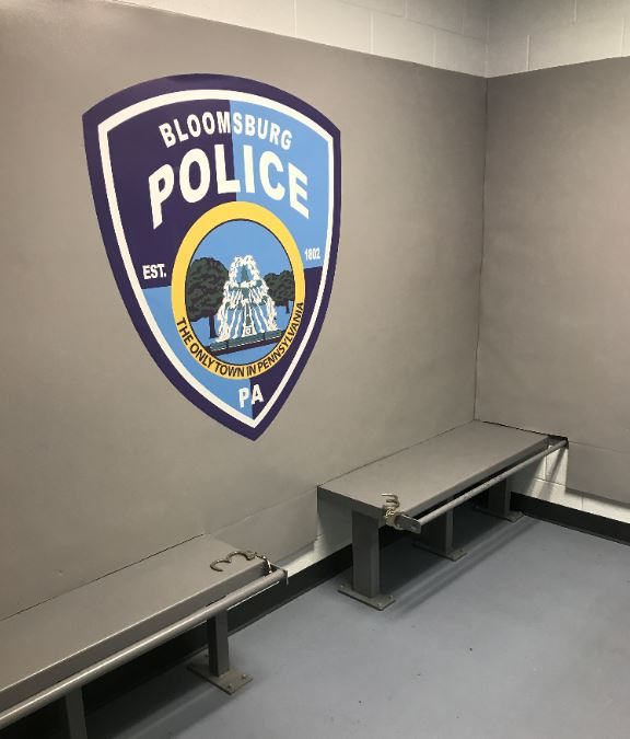 Bloom Police Holding Cell Img 2564