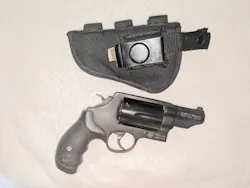 .410 shotshell rounds and .45 Long Colt rounds can both be loaded/fired. Snakes and feral hogs beware. .410 shotshell rounds and .45 Long Colt rounds can both be loaded/fired. Snakes and feral hogs beware.