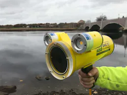 DHC-2 HD Diver Held Camera DHC-2 HD Diver Held Camera