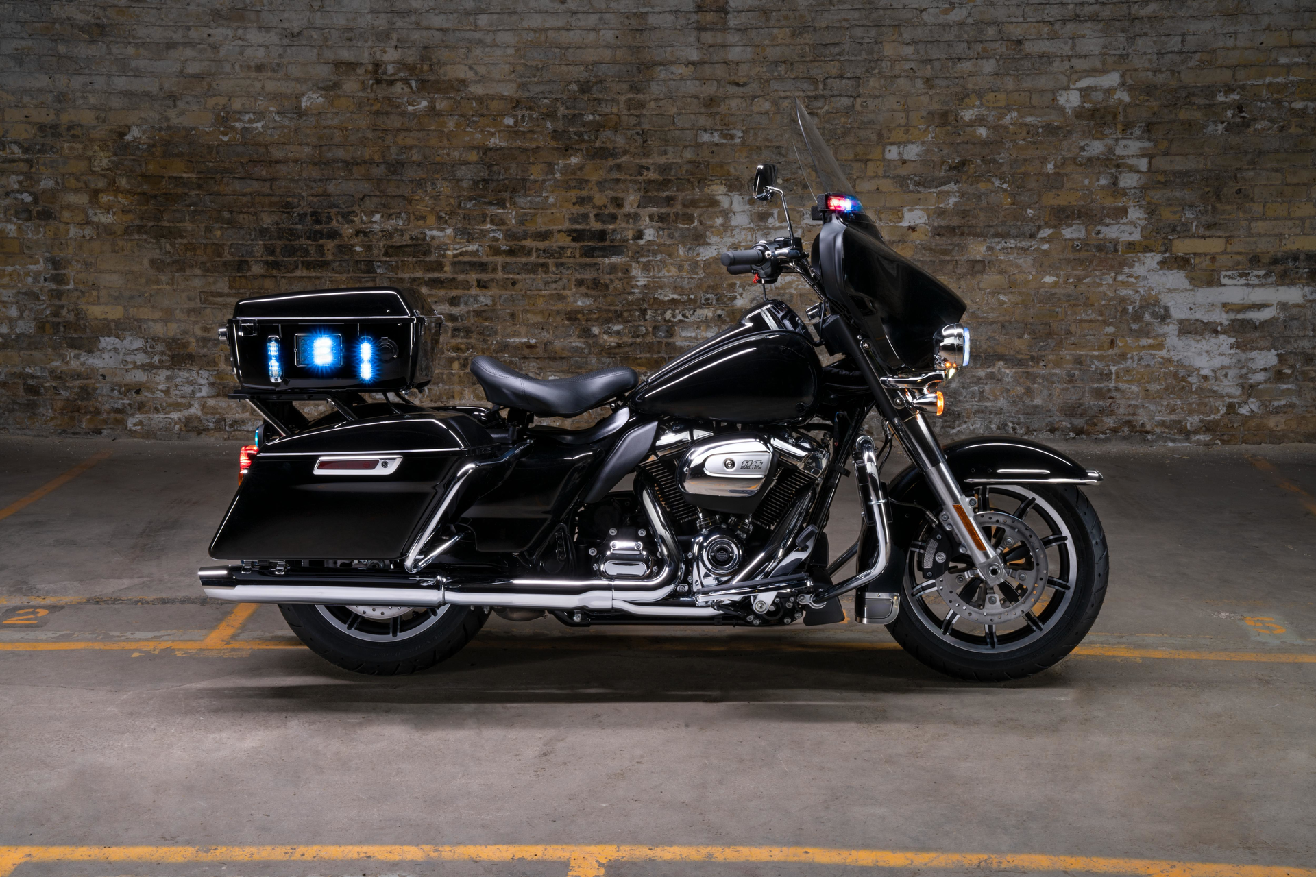 2021 Police Electra Glide