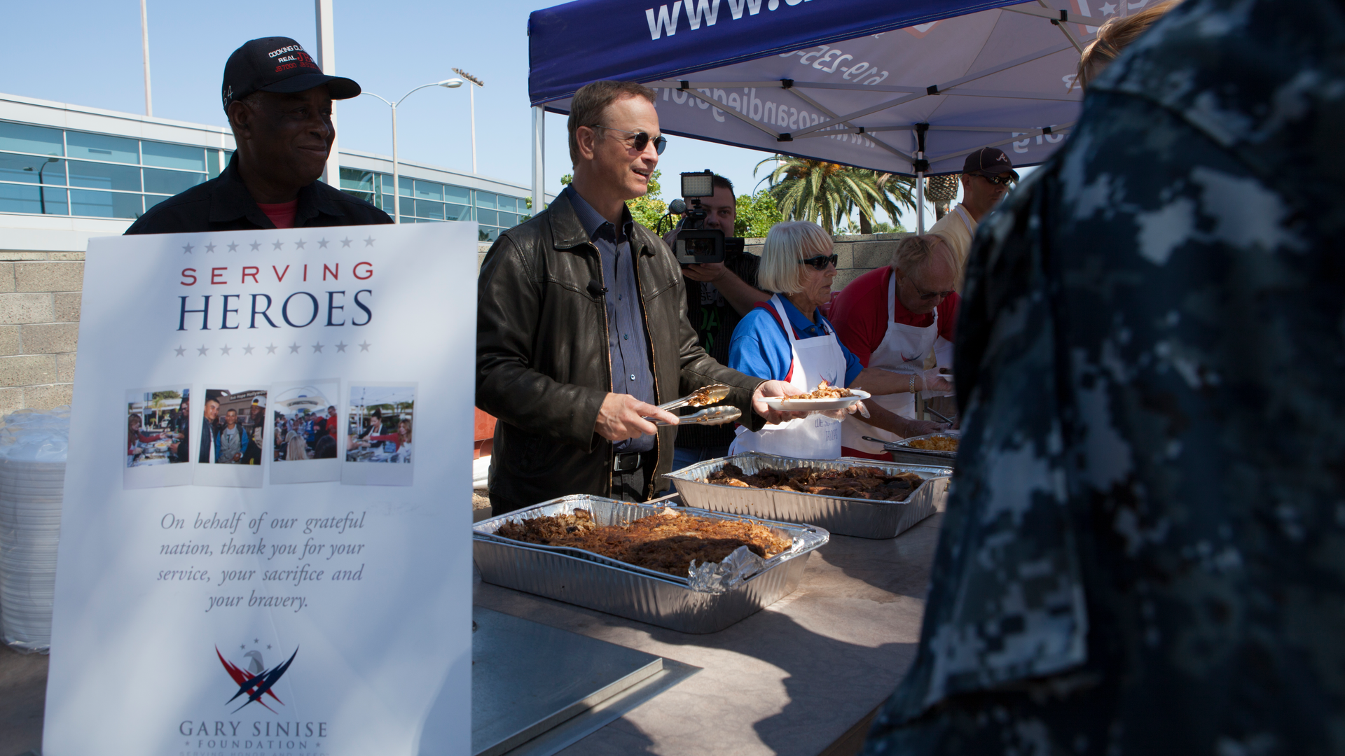 Serving Heroes Gary Sinise Photo Credit Gary Sinise Foundation[2]