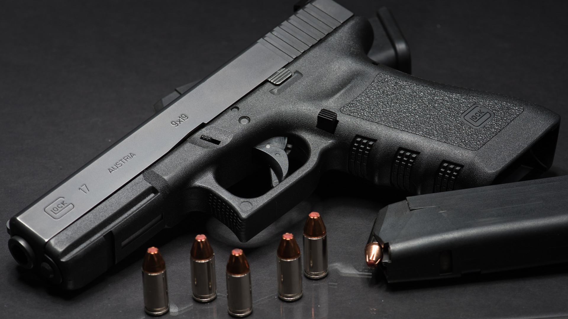 Glock And Bullets Dt 617c206292b61