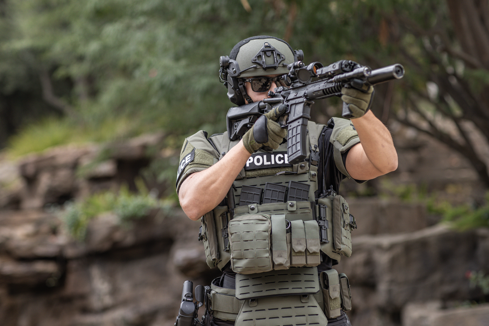 Scalable Plate Rack (SPR) from PROJECT7 ARMOR and distributed by AARDVARK Tactical