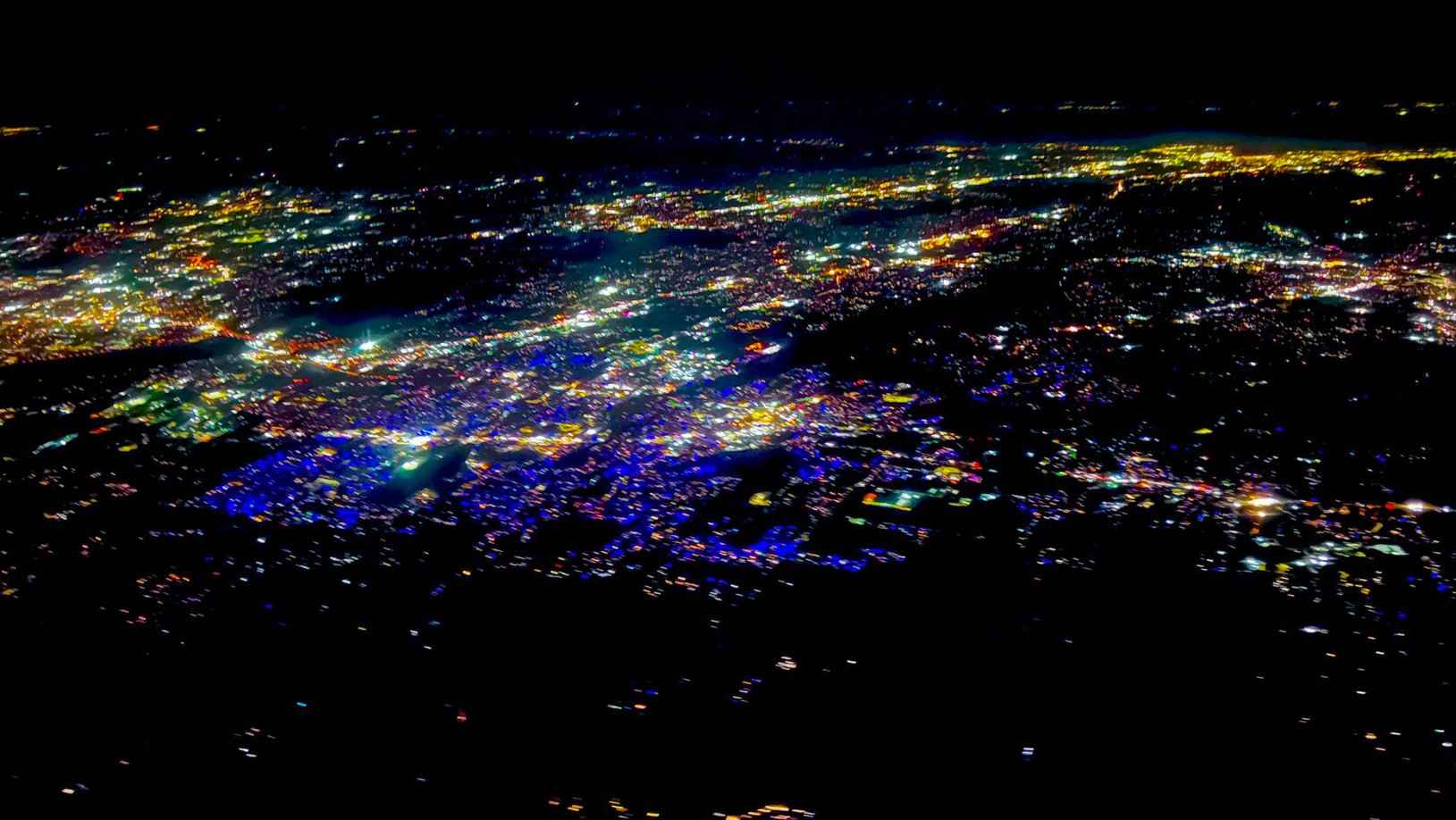 Bristol, CT, residents are being urged to display blue lights to honor fallen Lt. Dustin DeMonte and Sgt. Alex Hamzy, who were killed in the line of duty Oct. 12.