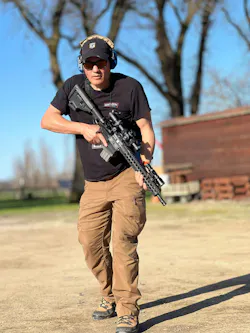 The Swampfox Warhorse is a first focal Plane optic with a 34mm tube and 1 x6 magnification. It was designed to cover all of the ranges likely encountered in Law Enforcement use. The Warhorse has excellent clarity, and all adjustments were glove friendly. The Swampfox Warhorse is a first focal Plane optic with a 34mm tube and 1 x6 magnification. It was designed to cover all of the ranges likely encountered in Law Enforcement use. The Warhorse has excellent clarity, and all adjustments were glove friendly.