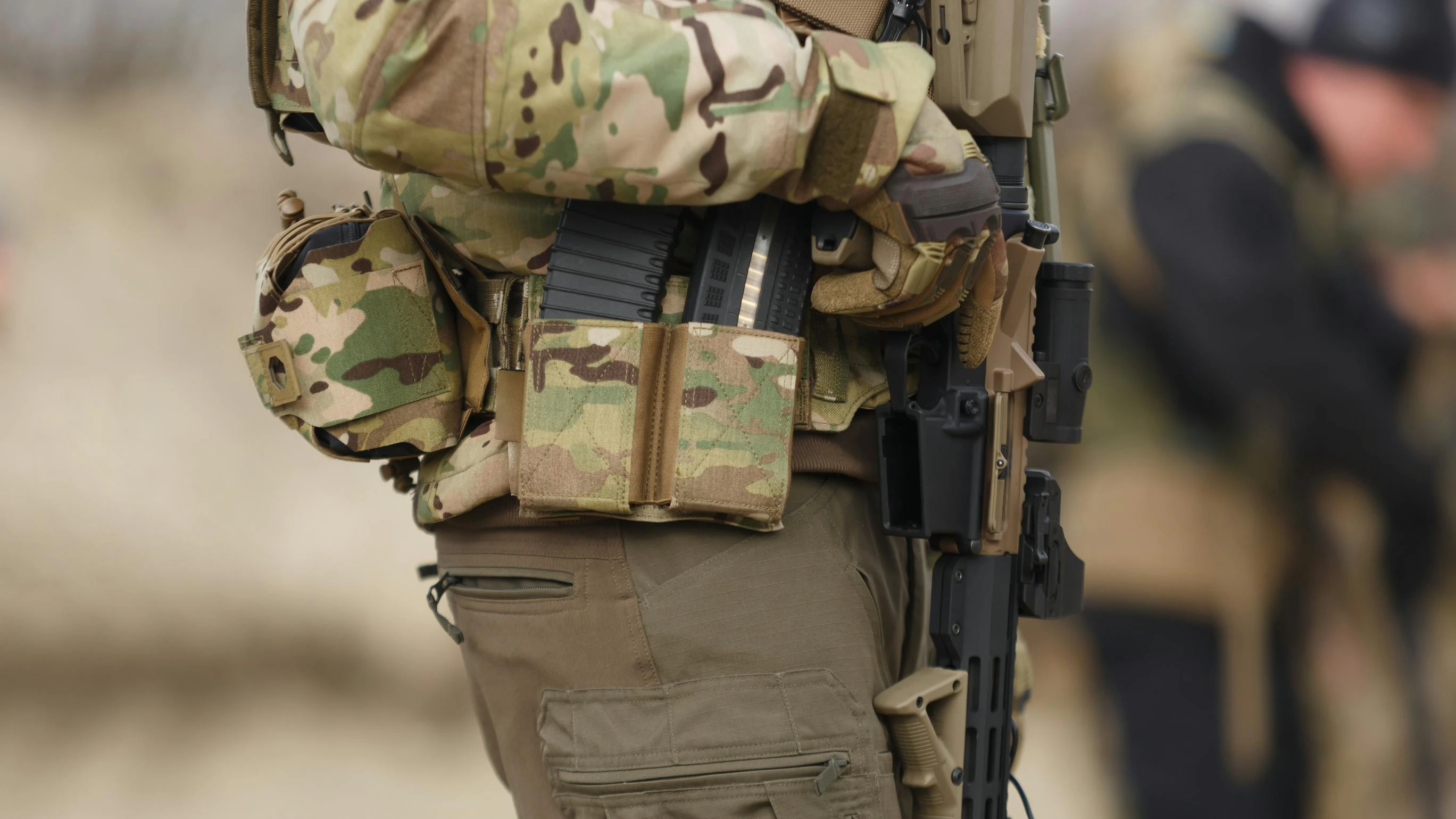 fficer completing Carbine 101 firearms course demonstrating discipline-specific training techniques.