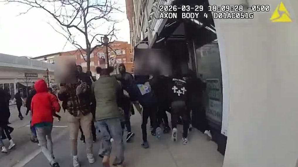 Glendale police clash with teen takeover participants