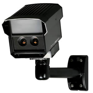 Extreme CCTV's new EX85 offers day-time resolution of 3.1 megapixels, Black Diamond night vision technology for imaging up to 420 feet in the dark.