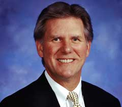 Rob Zivney, vice president of marketing for Hirsch Electronics and chair of the Security Industry Association&Acirc;&rsquo;s (SIA&Acirc;&rsquo;s) Personal Identity Verification (PIV) Working Group, presented to the House Subcommittee on Oversight and Government Reform an indust