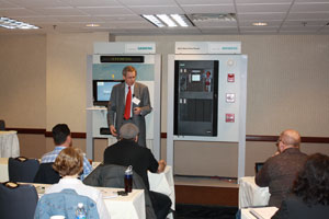 Peter Tately, program manager, MNS, Siemens Building Technologies discusses all things mass notification to a roomful of attendees.