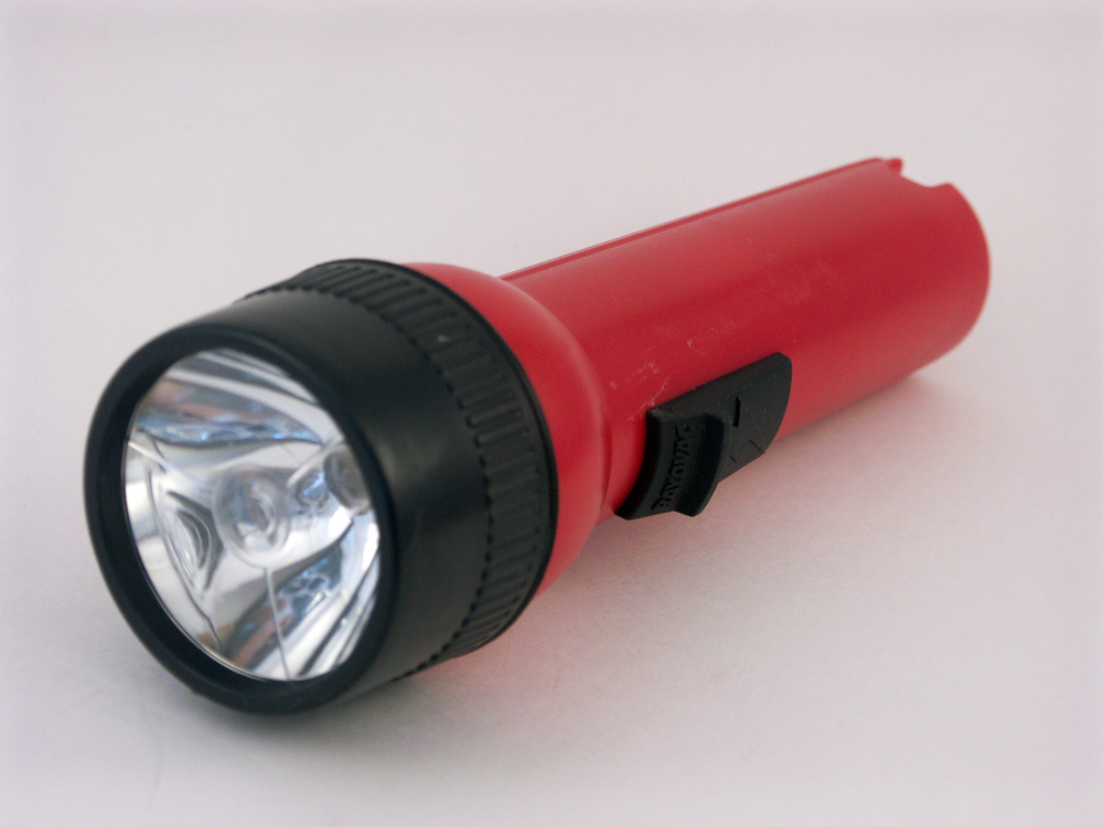 An apparent domestic terrorism case in Arizona has an attacker turning flashlights into improvised explosive devices (IEDs).