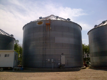 IQinVision cameras were recently deployed at a farming operation in South Dakota.