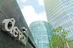 Devon Tower, World headquarters for Devon Energy, is the tallest building in Oklahoma and 20th largest in the United States. The 1.8 million square-foot glass tower provides multi-functional space to more than 3,000 employees, consultants, and contractors. Devon Tower, World headquarters for Devon Energy, is the tallest building in Oklahoma and 20th largest in the United States. The 1.8 million square-foot glass tower provides multi-functional space to more than 3,000 employees, consultants, and contractors.