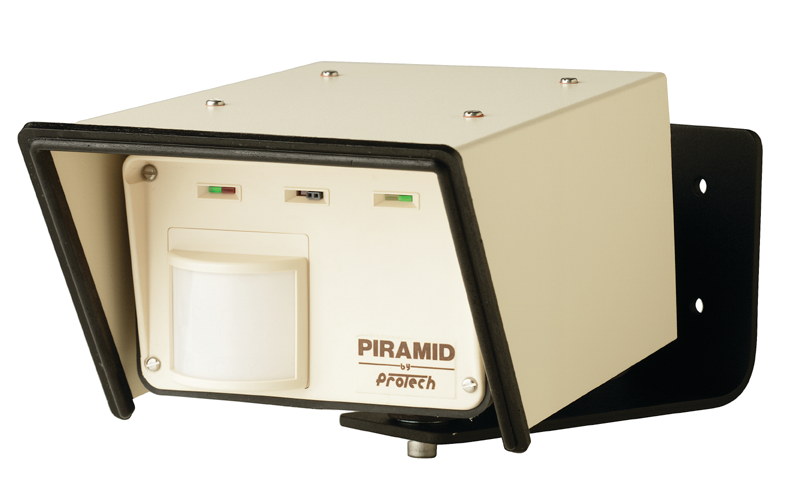 PIRAMID XL2 models SDI-76XL2 and SDI-77XL2 are dual technology sensors combining PROTECH'S proprietary Stereo Doppler Microwave technology with a dual element passive infrared sensor.