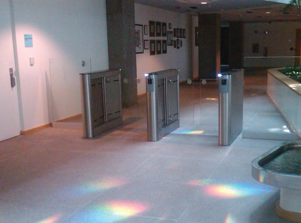 , Glassgate 300 pushes the design edge with an unprecedented openness but also offers high security with barriers up to five feet high. The IP-enabled optical turnstile will make its debut in booth no. 1705 at ASIS International&rsquo;s Annual Seminar and Exhibits in Chicago next week.