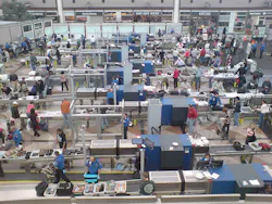 In 2013 the TSA screened more than 638,706,790 passengers, which was almost 1.5 million more than the previous year. Close to 2,000 firearms were confiscated from carry-on bags at check points across the country, with 81 percent of those being loaded. In 2013 the TSA screened more than 638,706,790 passengers, which was almost 1.5 million more than the previous year. Close to 2,000 firearms were confiscated from carry-on bags at check points across the country, with 81 percent of those being loaded.