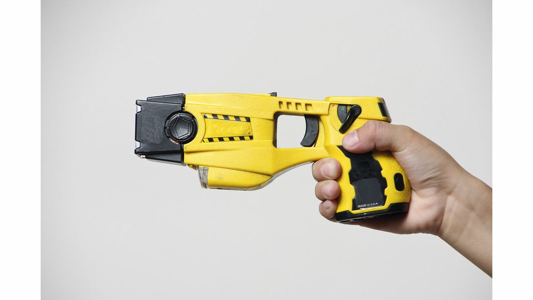 Civilian security personnel at public schools in Virginia could carry stun guns and other nonlethal weapons under a recently proposed bill.
