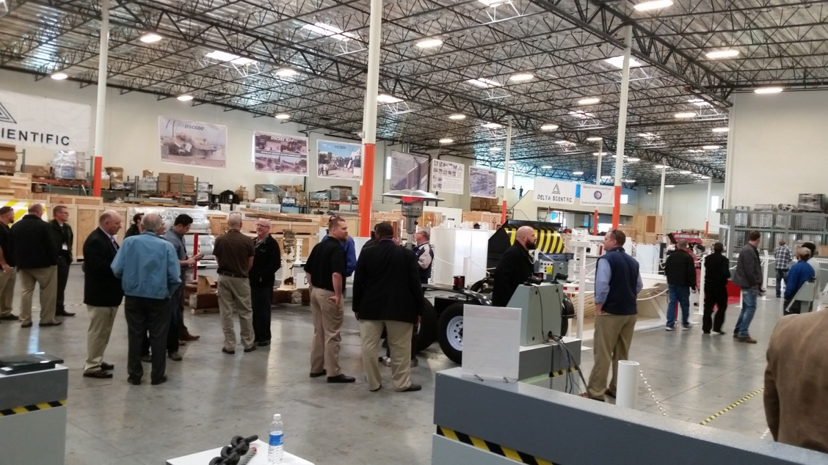Delta Scientific's vehicle access equipment demonstration that took place on March 5 in Palmdale, Calif. brought architects, engineers, specifiers and security consultants together.
