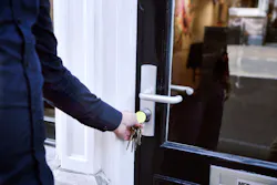 A projection at the front of Salto cylinders contains the operating electronics and serves as a turn knob. When the proper credential is presented, the turn knob becomes active and can be used to operate the lock. A projection at the front of Salto cylinders contains the operating electronics and serves as a turn knob. When the proper credential is presented, the turn knob becomes active and can be used to operate the lock.