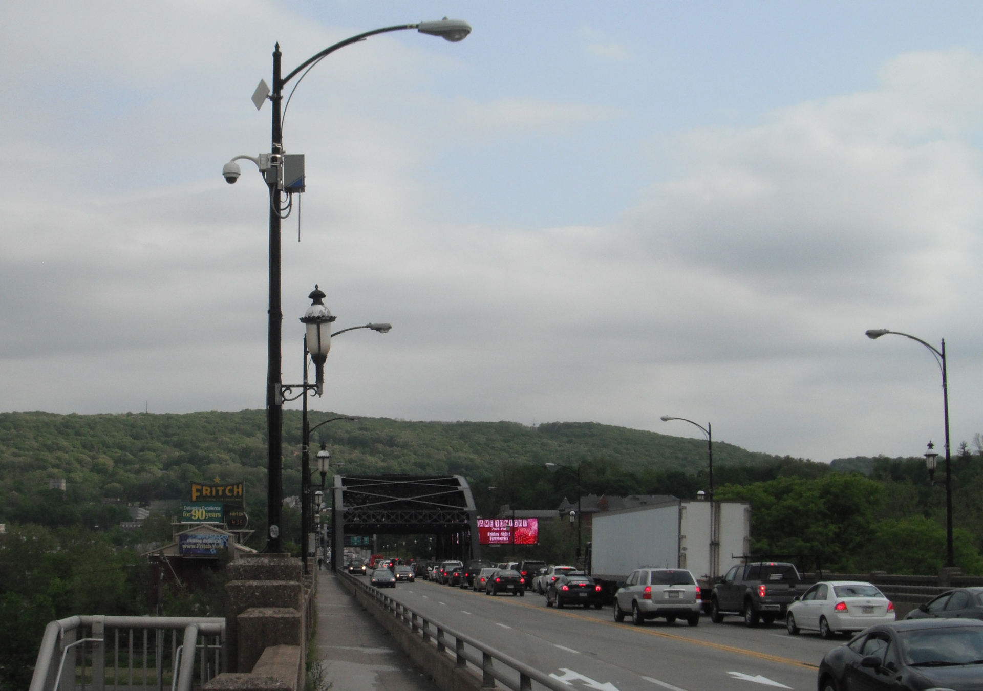 Wireless networks are a key to city-wide and other vast video surveillance deployments.