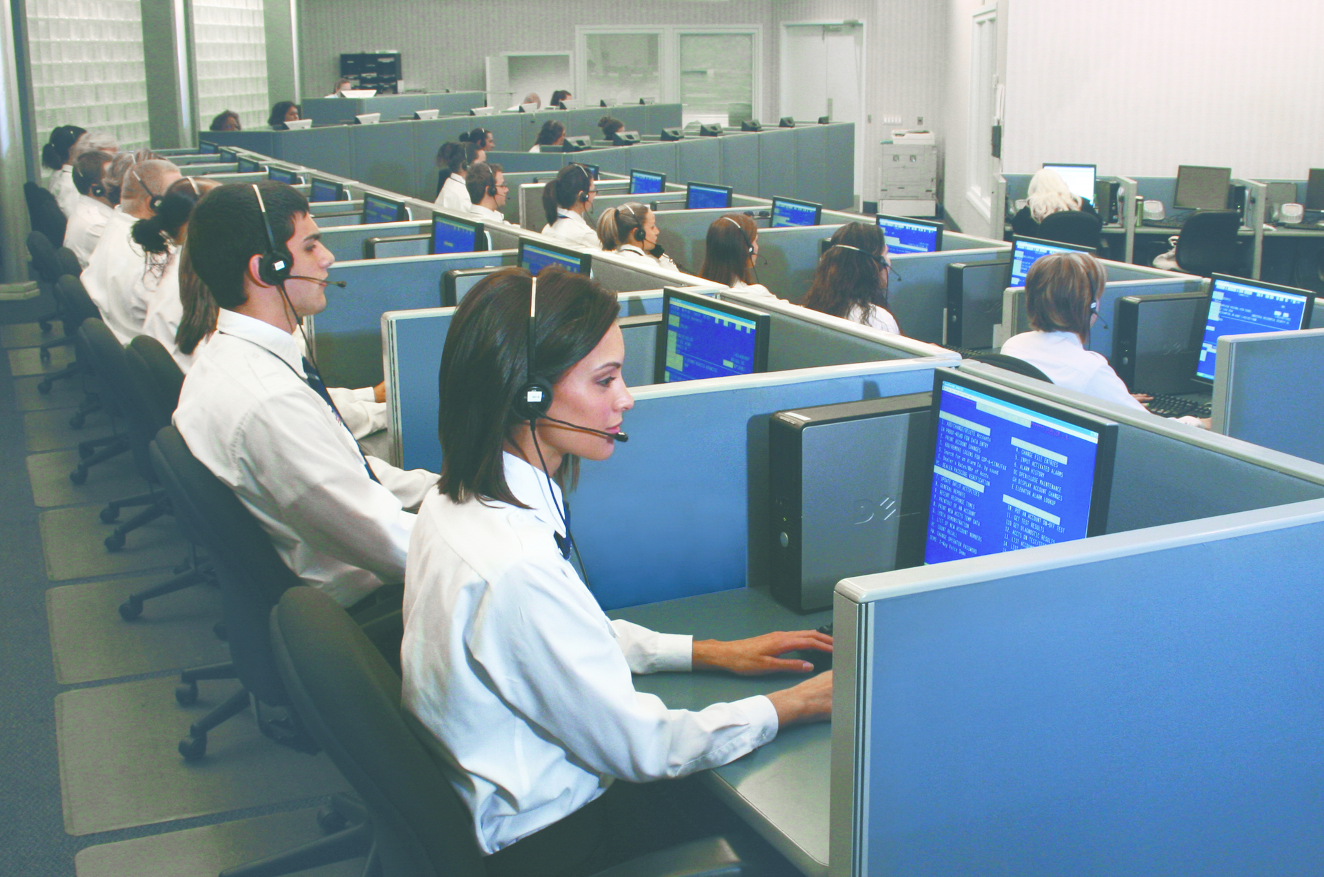 OmniView video verification services give COPS operators the ability to verify alarms using event-driven video during the security dispatch process.