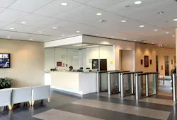 Shell Chemical LP, located in Deer Park, Texas, has installed seven Boon Edam Swinglane 900 turnstiles to improve access control between their administrative building and the production facility. Shell Chemical LP, located in Deer Park, Texas, has installed seven Boon Edam Swinglane 900 turnstiles to improve access control between their administrative building and the production facility.