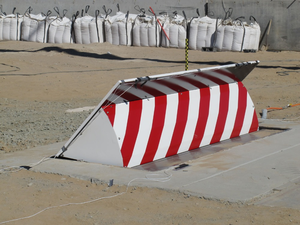 With a 0.63 second EFO and a 2-5 second normal operation rate, the HD200 is the fastest operating standard vehicle barrier in the market.