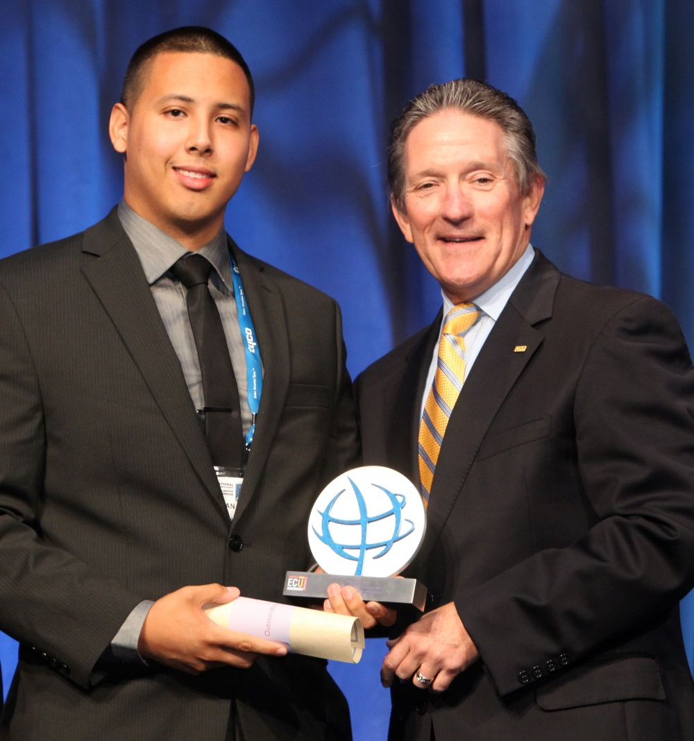 From left: Christian Sorto, Allied Universal Security Professional; and Richard Widup, CPP, master of ceremonies.