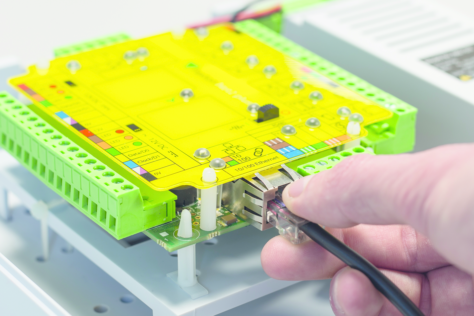 Net2 Plus 5833108cc2949