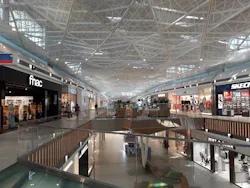 Together with the customer and partners, Bosch has created a harmonious overall picture consisting of a video and public address system, a fire and intrusion detection system and access control within the space of two years at the IKEA MAR Shopping mall in Portugal. It includes 1,100 loudspeakers inserted in the ceiling and 390 video cameras. The mall is equipped with a total of 4,000 fire detectors and 520 sensors for both intrusion alert and controlling access. Together with the customer and partners, Bosch has created a harmonious overall picture consisting of a video and public address system, a fire and intrusion detection system and access control within the space of two years at the IKEA MAR Shopping mall in Portugal. It includes 1,100 loudspeakers inserted in the ceiling and 390 video cameras. The mall is equipped with a total of 4,000 fire detectors and 520 sensors for both intrusion alert and controlling access.