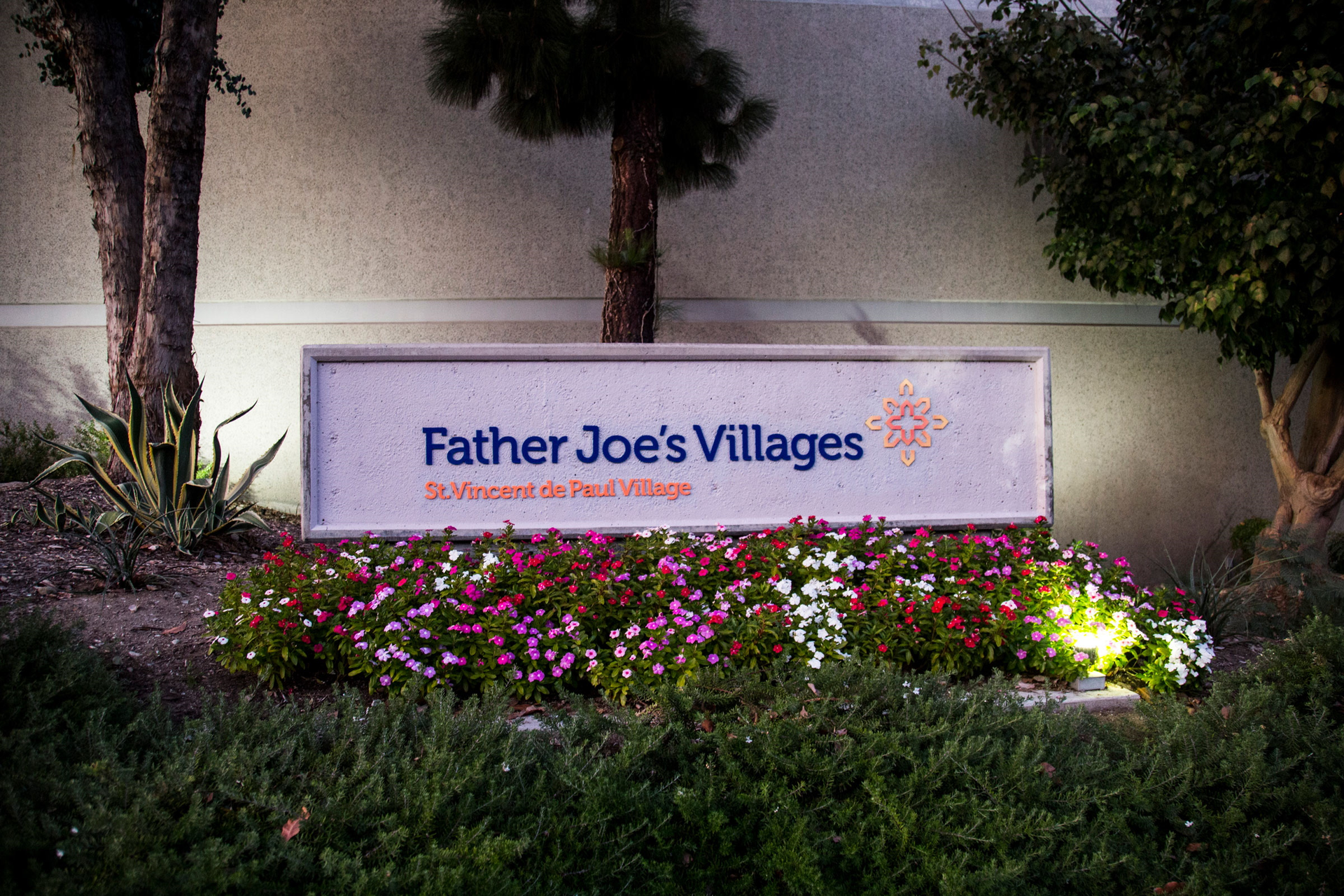 Father Joe&rsquo;s Villages, a non-profit organization with a mission to prevent and end homelessness in San Diego, has chosen to install security cameras from Hanwha Techwin to ensure the safety of its clients, staff, and volunteers.