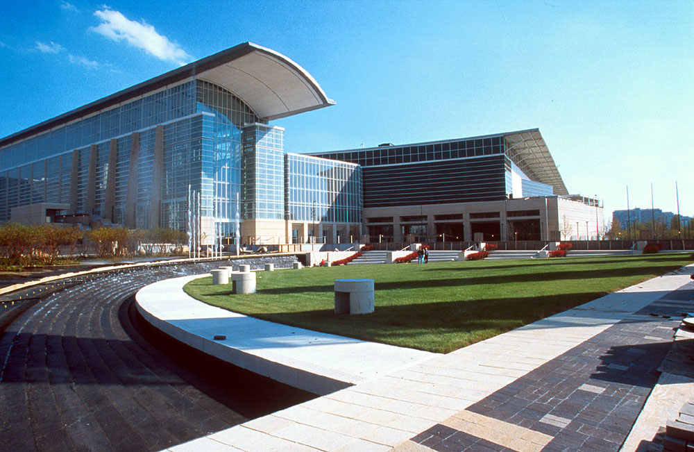 Developed at the request of McCormick Place in Chicago, North America&rsquo;s largest convention Center, the reporting function correlates physical proximity of an infected individual with other employees and badged visitors based on the use of the access control system.