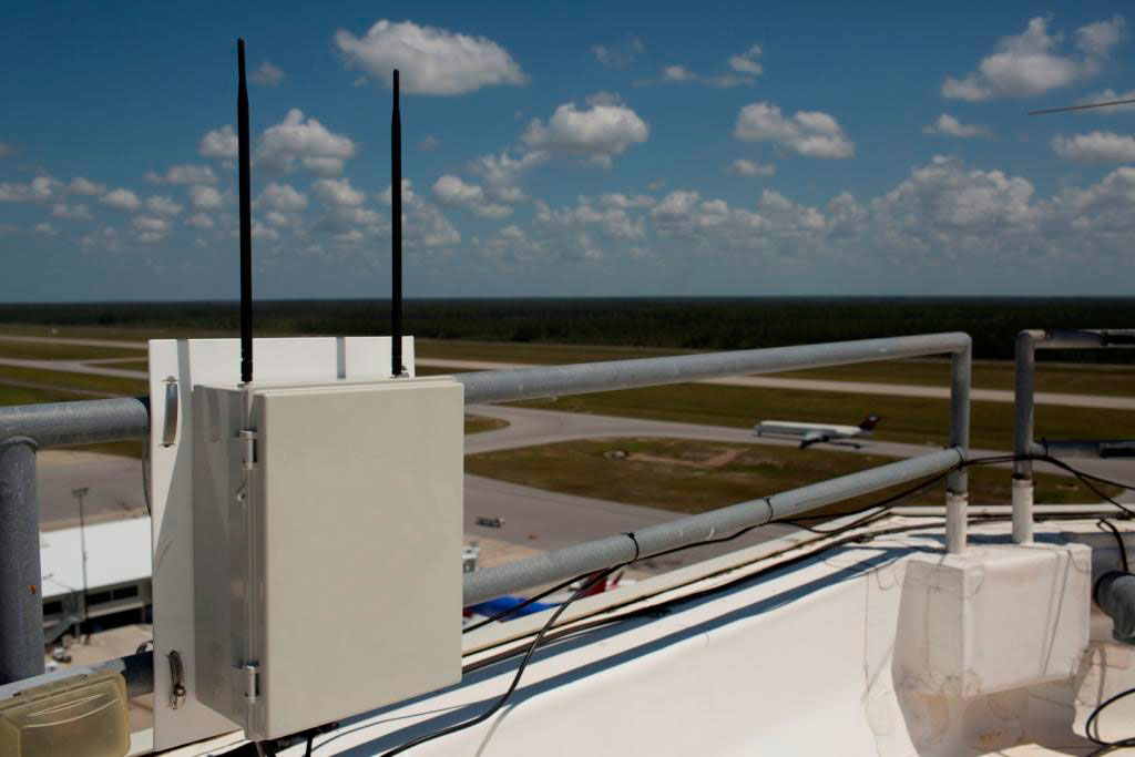 Dw Ecp Plane3 No Logo