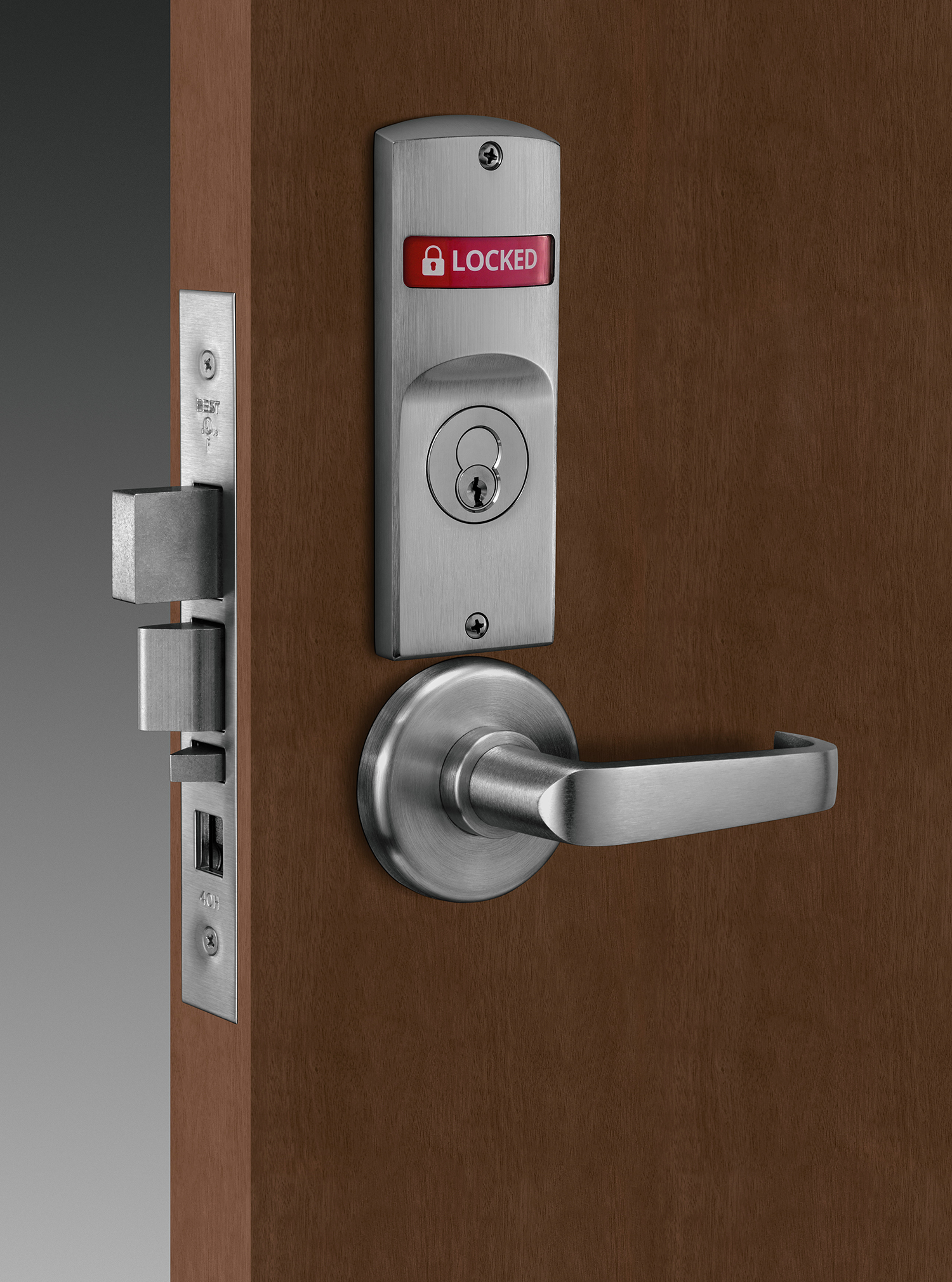 Best Be190 Locked Sfic Door Cmyk (hi Res)