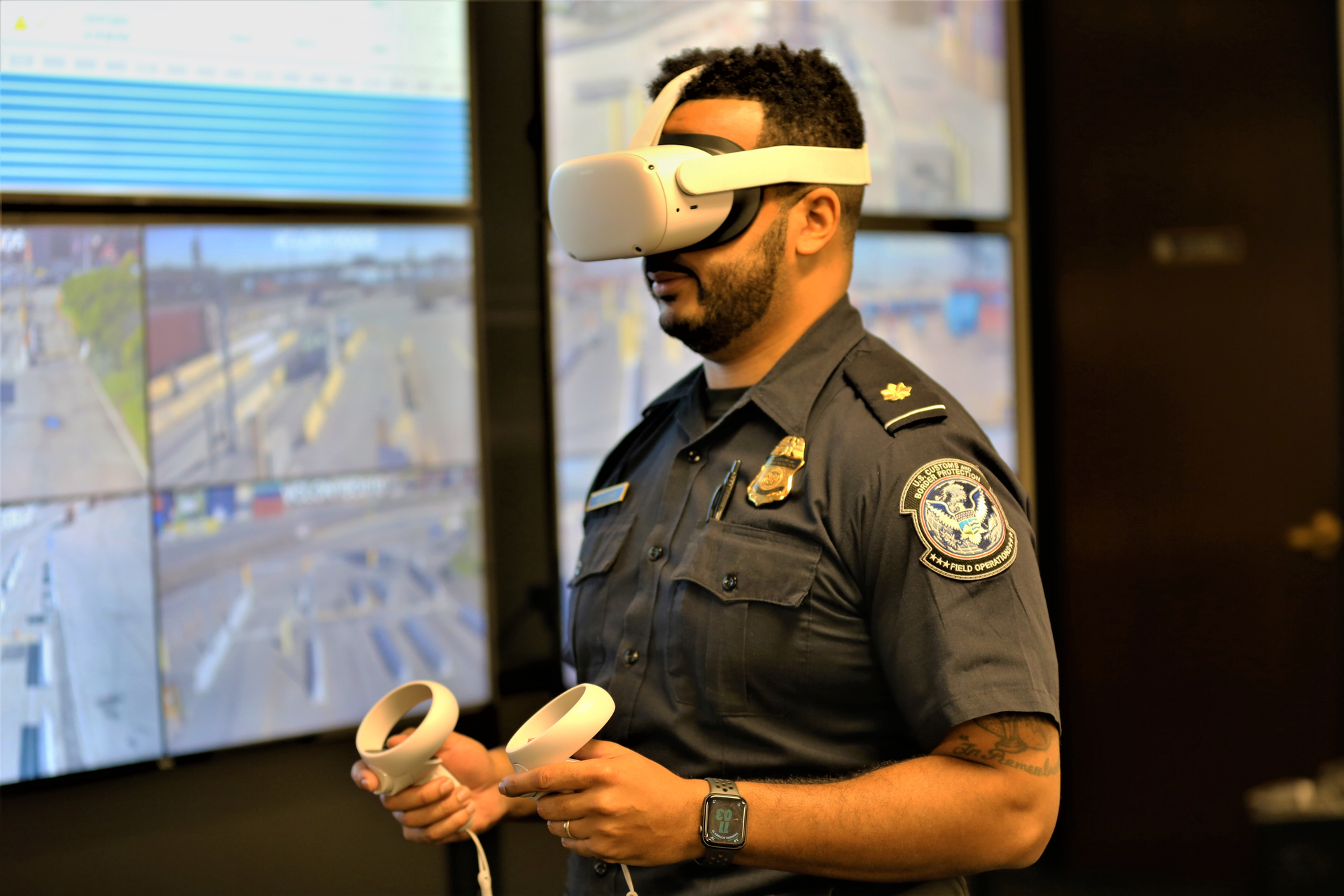 A CBP officer uses virtual reality to help design the command center at Los Angeles/Long Beach Seaport.