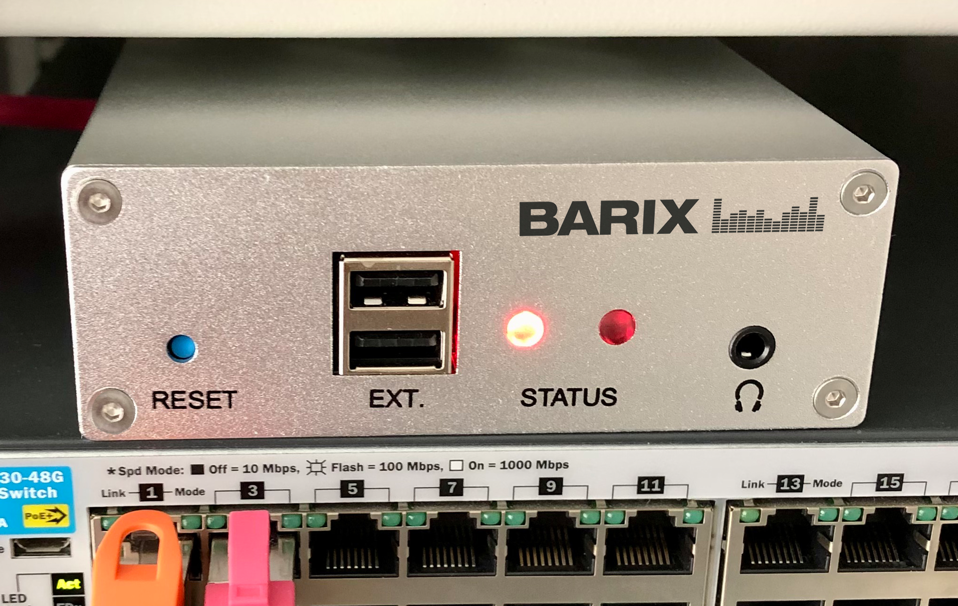 Barix Exstreamer Mpa400 Front In Rack